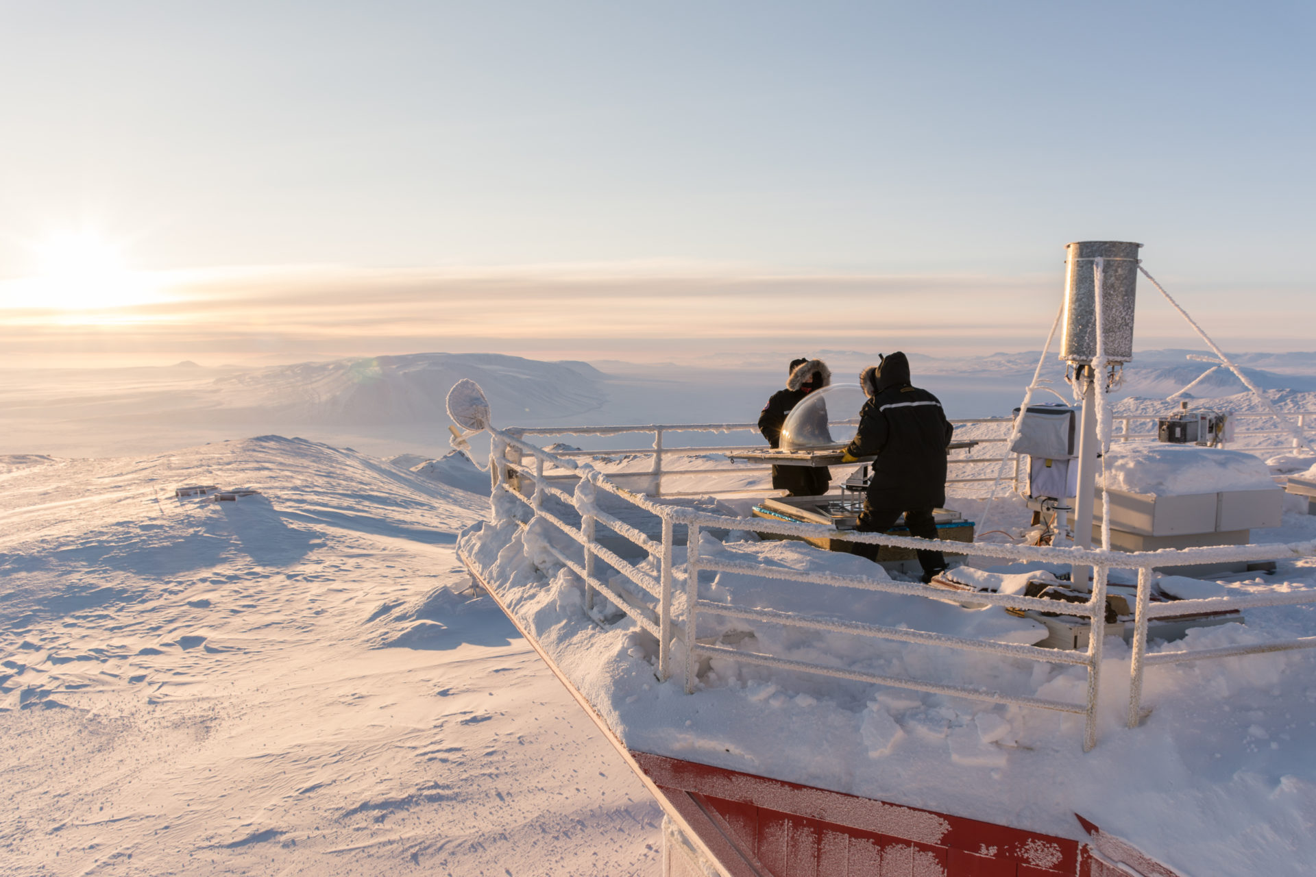 Polar Environment Atmospheric Research Laboratory