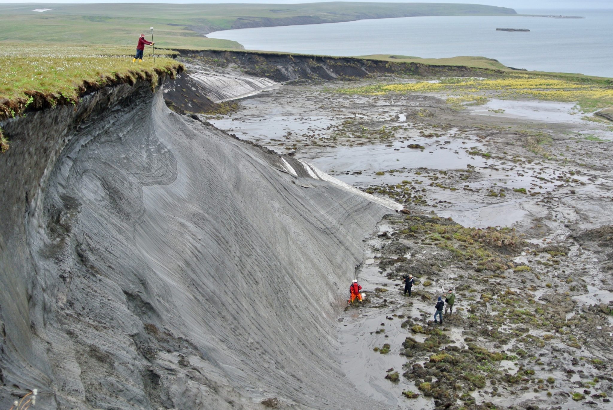 Scientists Are Sounding The Alarm On Canada S Melting Permafrost   Permafrost In Herschel Island Edit 2048x1370 