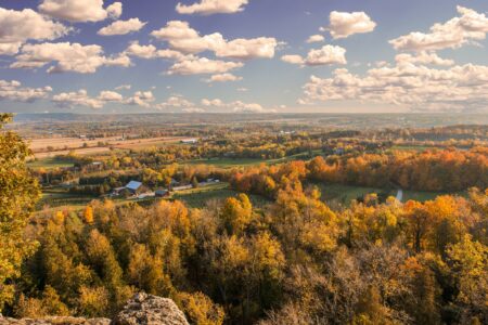 A view from Rattlesnake Point Access Trail, part of the Ontario Greenbelt