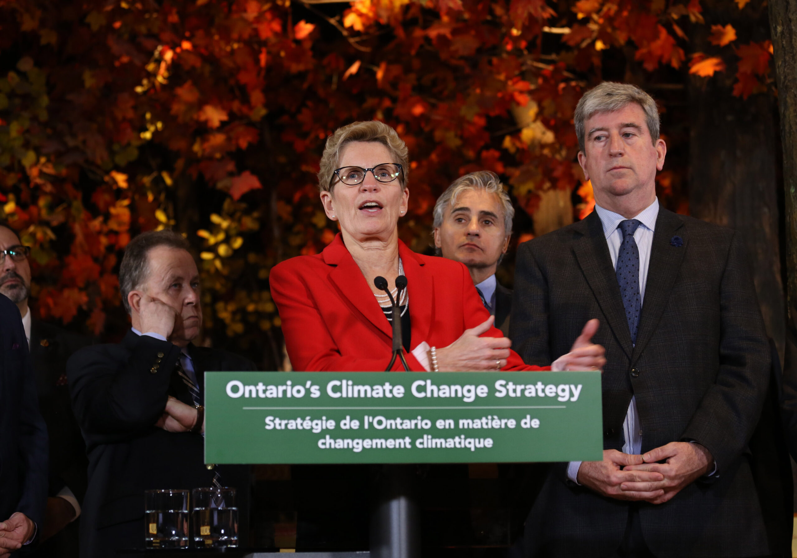 Ontario Liberal Premier Kathleen Wynne and Enviornment Minister Glen Murray at a cap-and-trade announcement