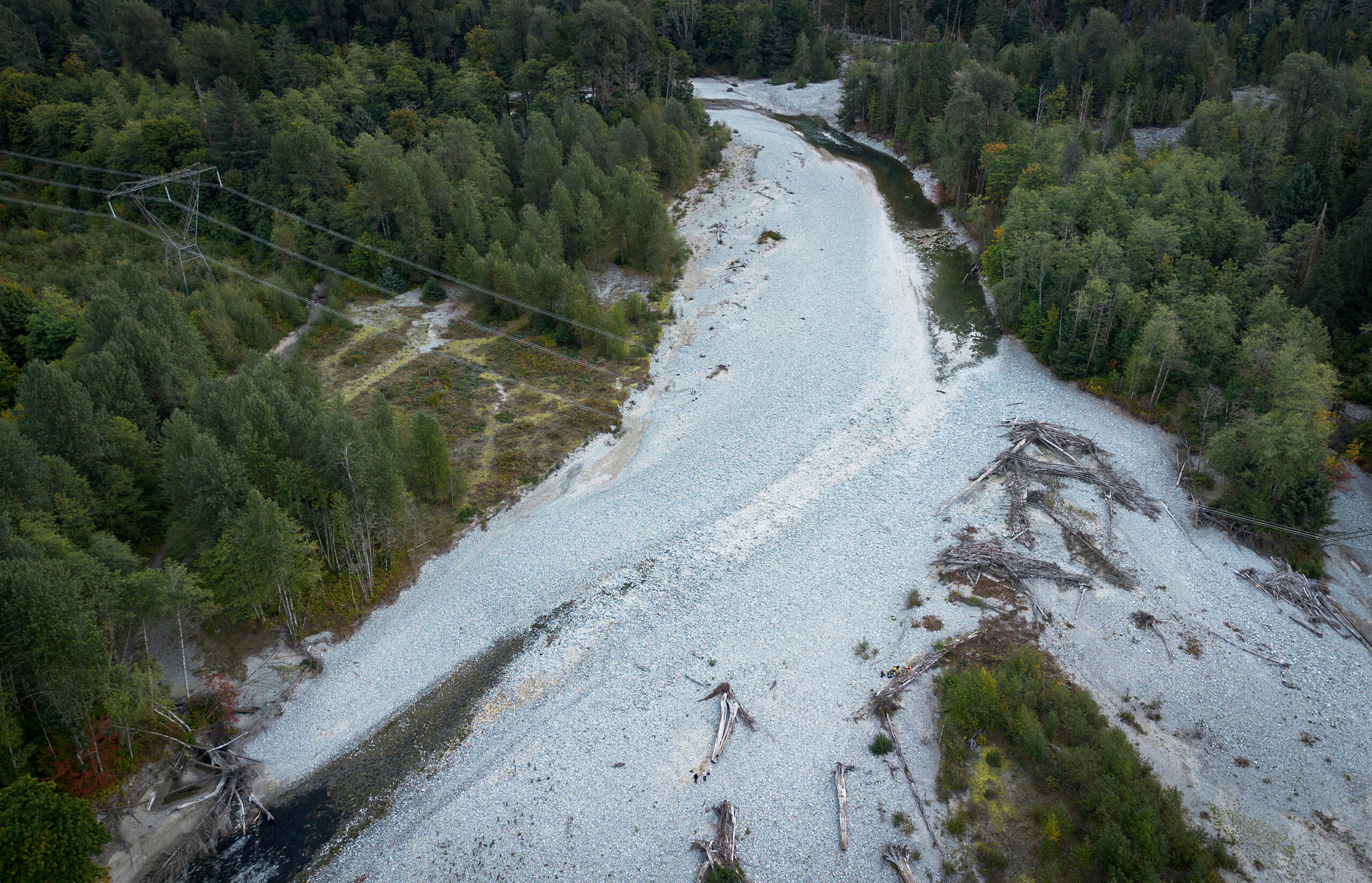 An aerial photo of a dried out portion of xʔəl̓ilwətaʔɬ, the Indian River, amid an unrelenting drougt