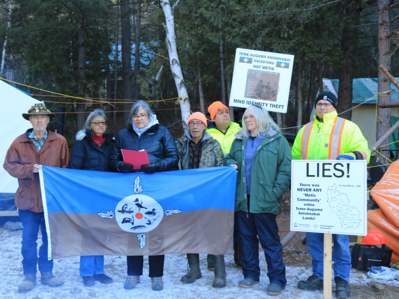 Temagami First Nation members protest Metis land claims