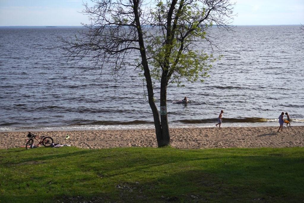Swim at your own risk: some northern Ontario health units have stopped testing beaches