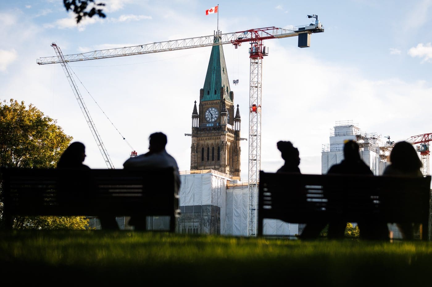 Benches look onto the Parliament building under construction.